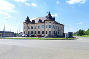 Продажа коммерческого помещения, Винницкая, Гайсин, р‑н. Гайсин, 1-го Мая площадь, дом 80