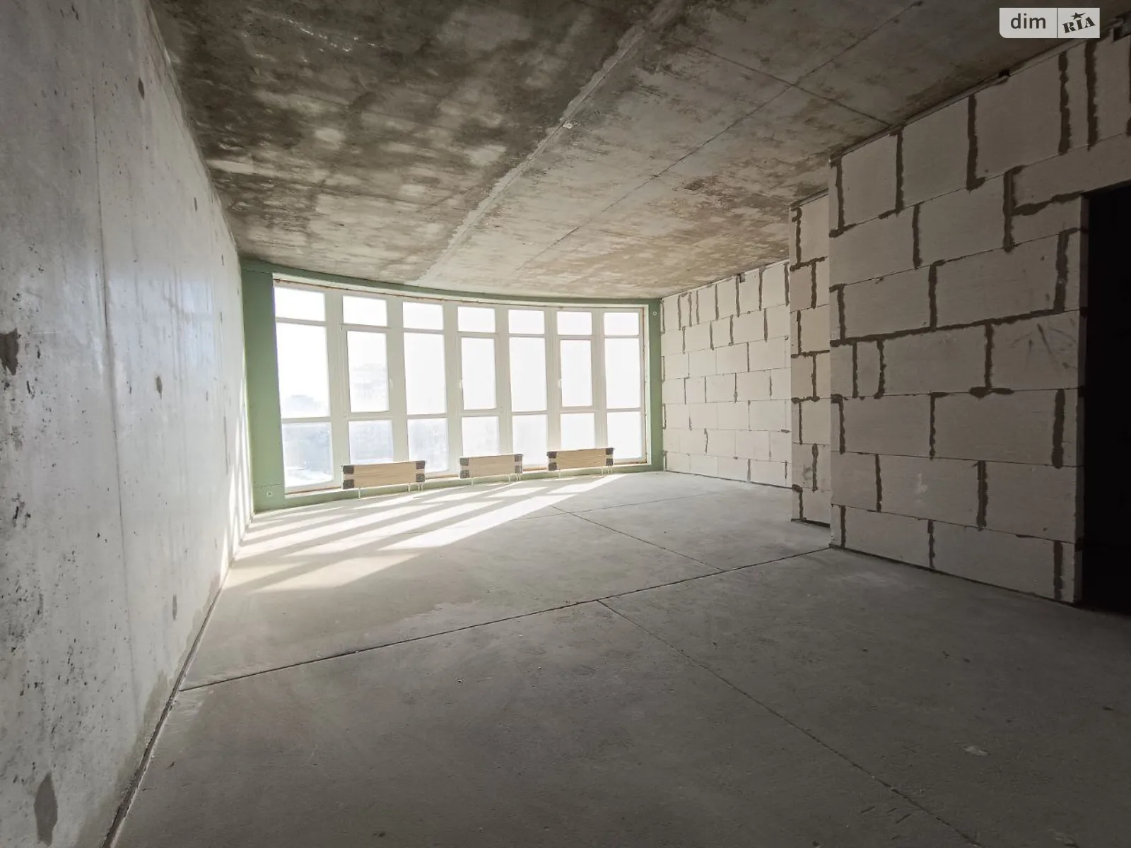 Продается 1-комнатная квартира 46.9 кв. м в Одессе, просп. Леси Украинки, 19 корпус 4 - фото 1