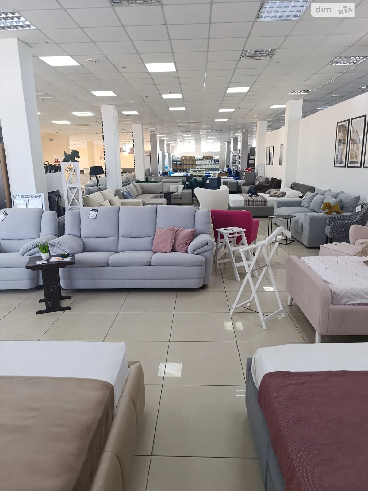 Сдается в аренду помещения свободного назначения 124 кв. м в 3-этажном здании, цена: 22320 грн - фото 1