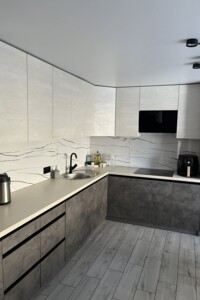 Продажа дома, Черкасская, Кам'янка, Василя Стуса