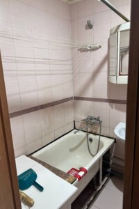 Продажа квартиры, Днепр, р‑н. Тополь-2, Тополь-2 массив, дом 1 корпус 1