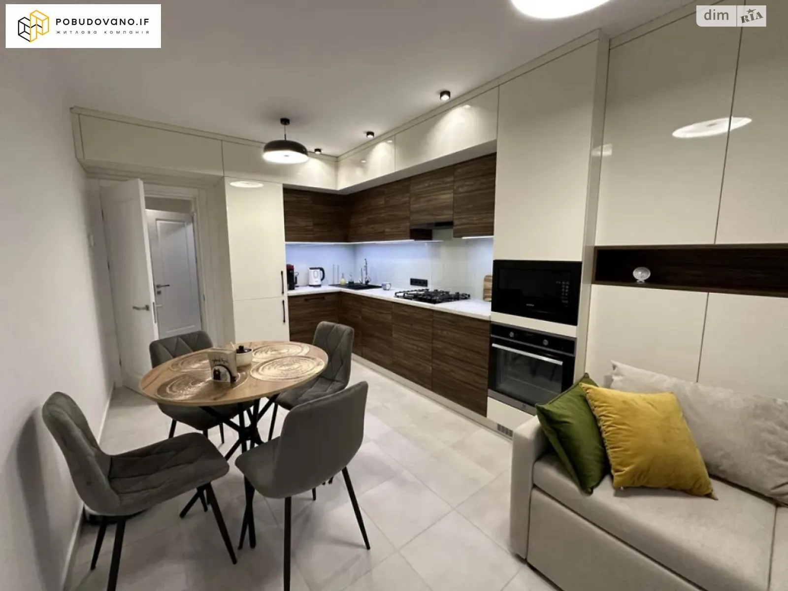 Сдается в аренду 2-комнатная квартира 66 кв. м в Ивано-Франковске, ул. Макогона, 23 - фото 1