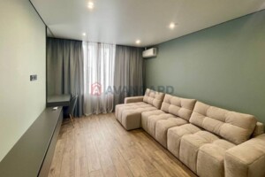 Продажа квартиры, Черкассы, р‑н. Сосновский, Грушевского Михаила (Котовского) улица, дом 110