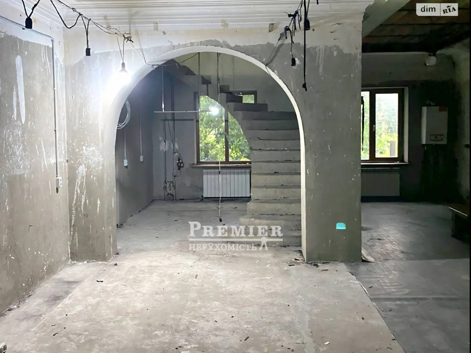 Продається будинок 2 поверховий 243.6 кв. м з бесідкою, цена: 87000 $ - фото 1