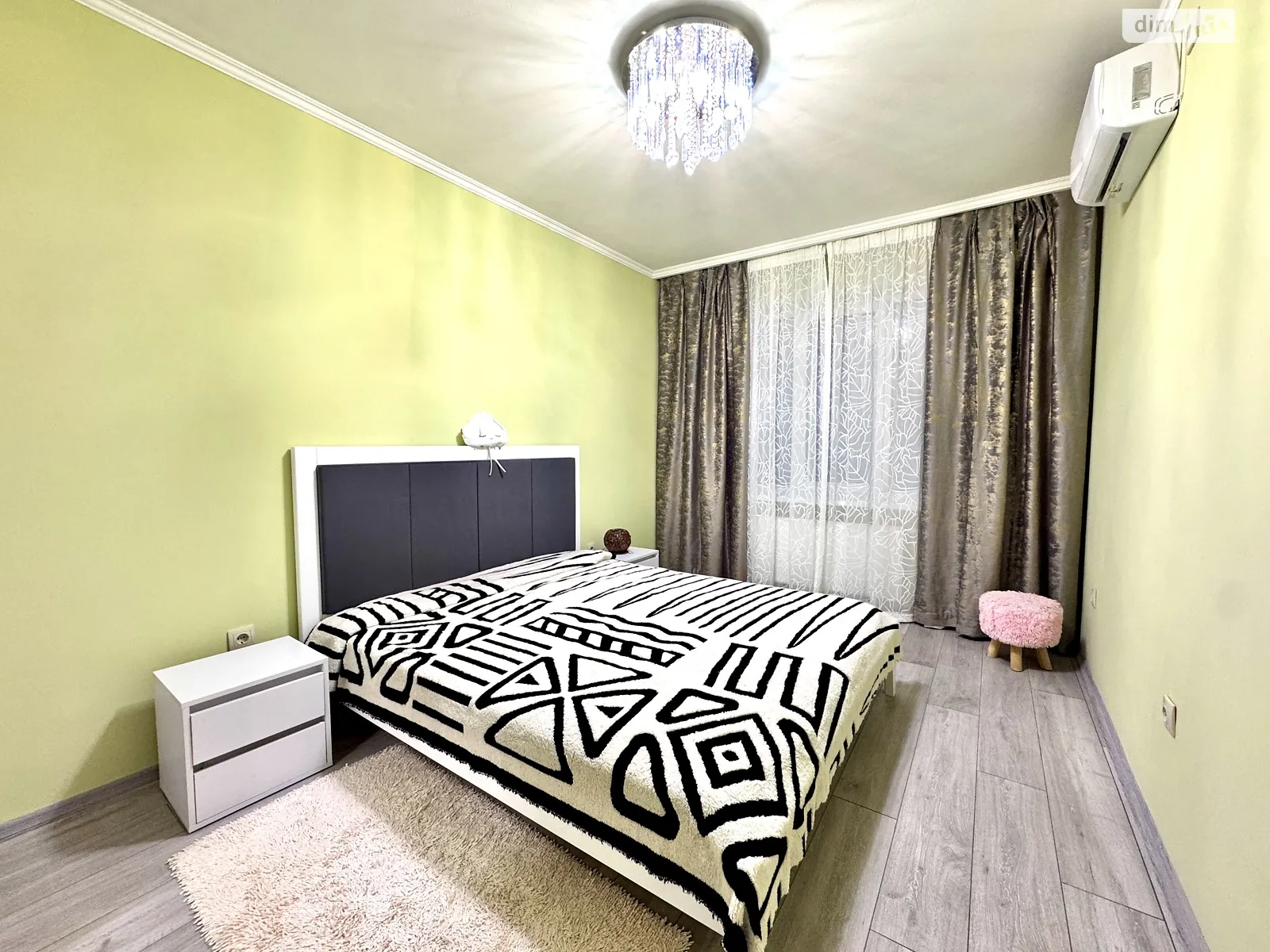 Продается 1-комнатная квартира 43.8 кв. м в Новоселках, ул. Озерная, 27А - фото 1