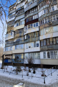 Продаж квартири, Київ, р‑н. Лук'янівка, ст.м. Дорогожичі, Юрія Іллєнка вулиця, буд. 87