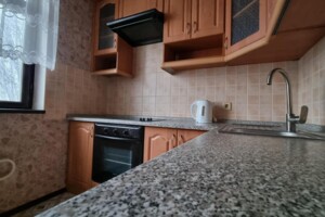 Продаж квартири, Харків, р‑н. Олексїївка, ст.м. Олексіївська, Людвіга Свободи проспект, буд. 33