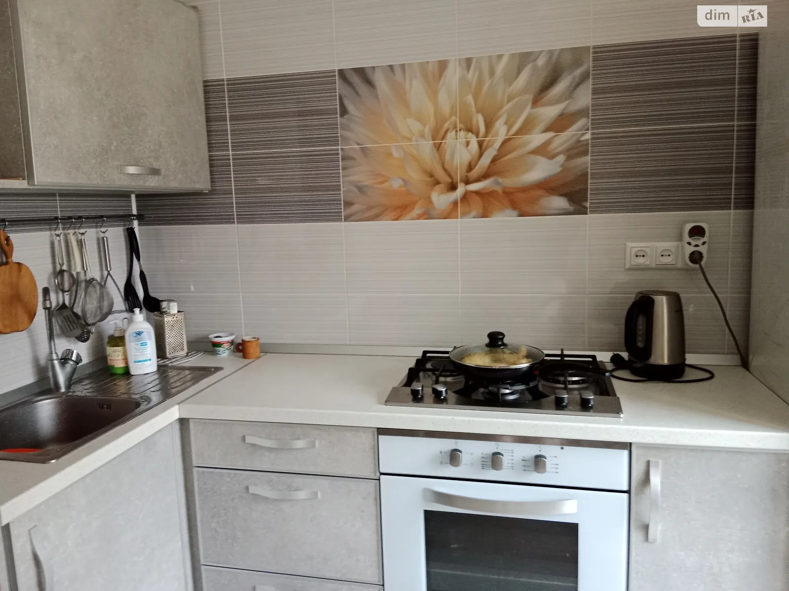 Продается 2-комнатная квартира 60 кв. м в Краматорске, цена: 12000 $ - фото 1