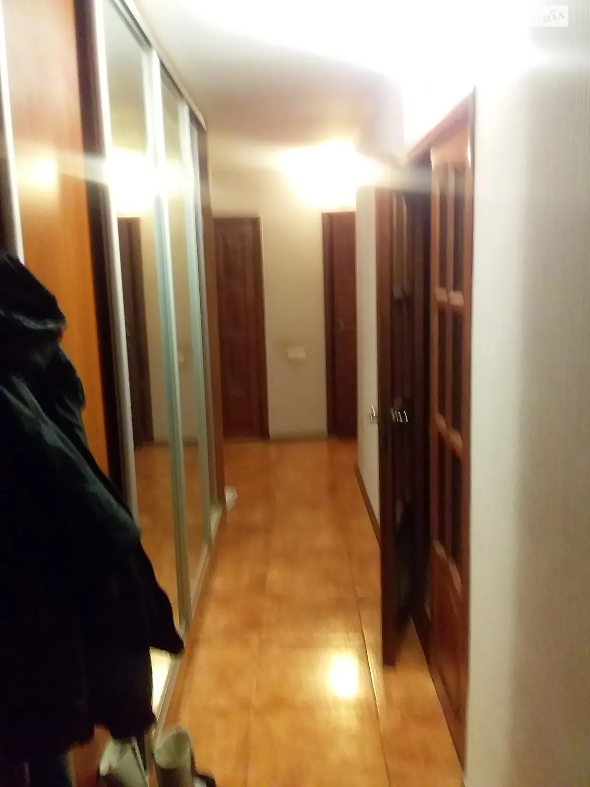 Продається 3-кімнатна квартира 67 кв. м у Києві, просп. Лісовий, 5 - фото 1