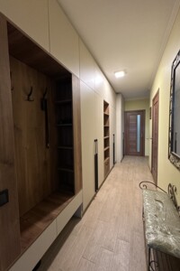 Довгострокова оренда квартири, Рівне, р‑н. Центр, Небесної Сотні (Кіквідзе) вулиця