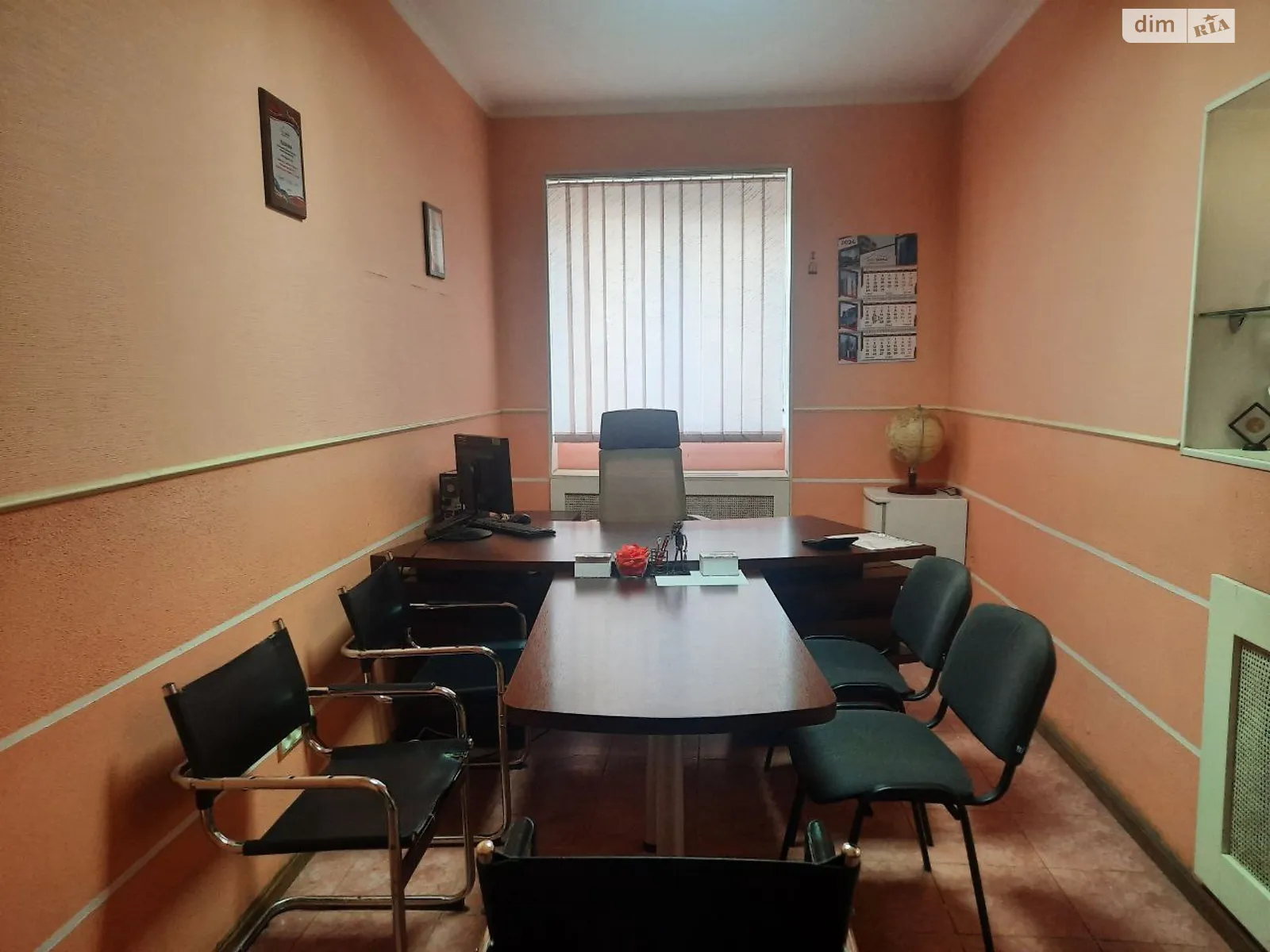 Здається в оренду приміщення вільного призначення 64 кв. м в 2-поверховій будівлі, цена: 800 $ - фото 1