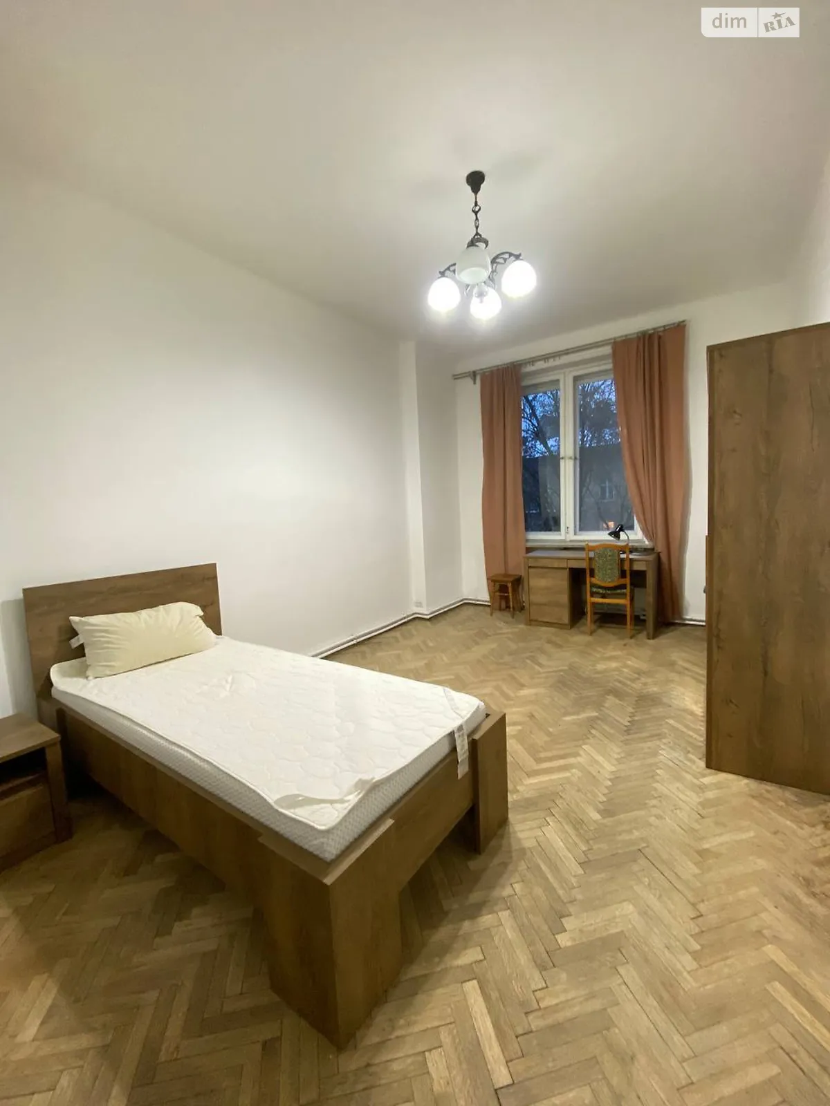 Сдается в аренду комната 94 кв. м в Львове, цена: 8500 грн - фото 1