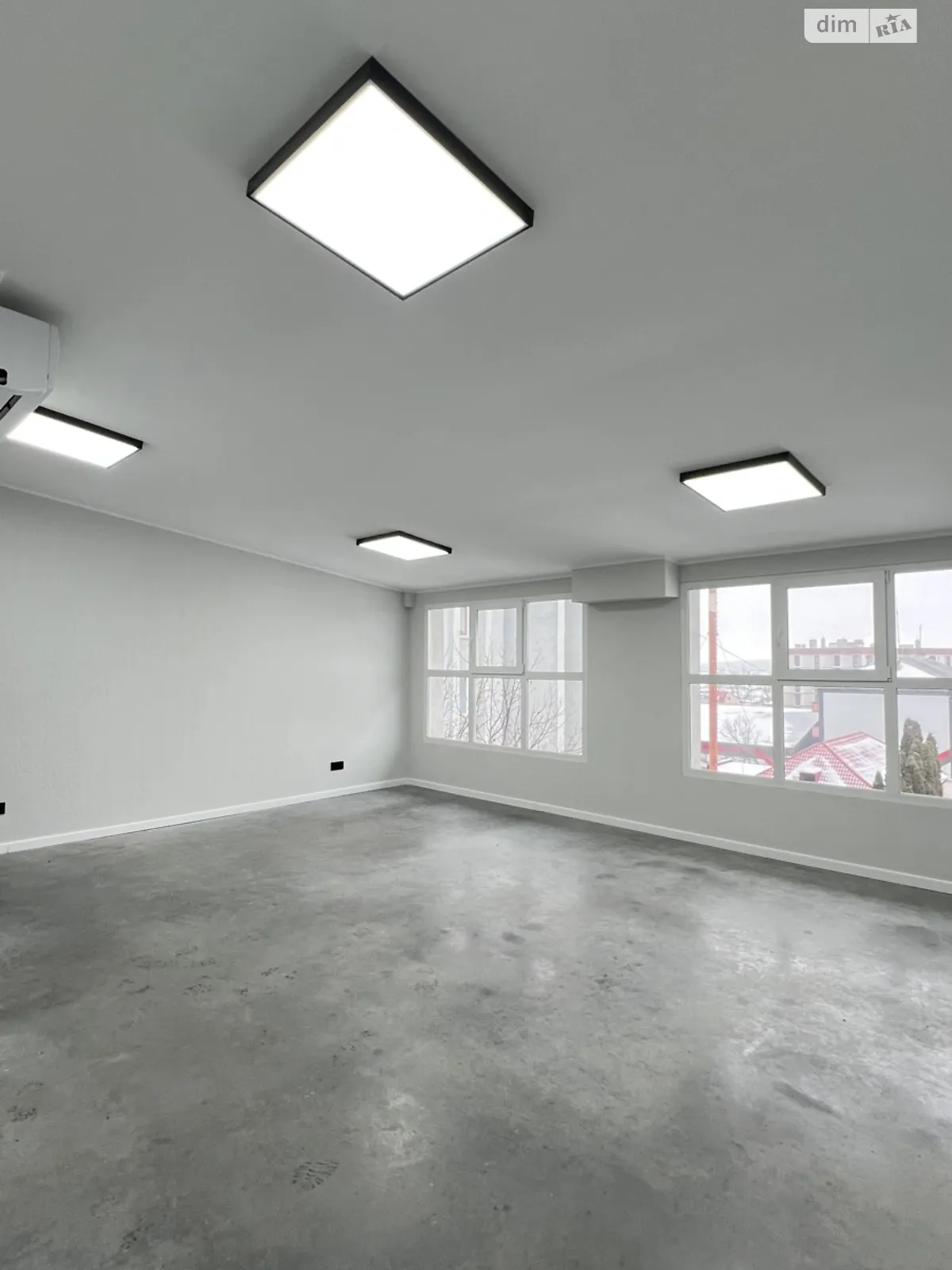 Сдается в аренду помещения свободного назначения 38.6 кв. м в 4-этажном здании, цена: 11500 грн - фото 1