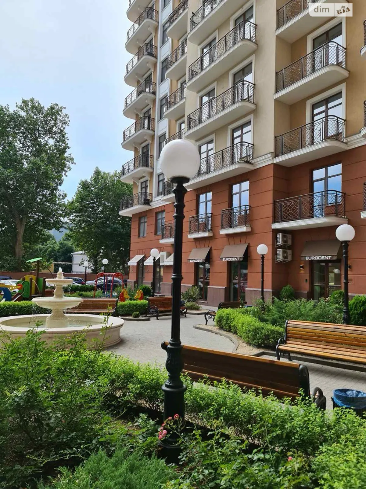 Продается 2-комнатная квартира 65.7 кв. м в Одессе, бул. Французский, 2 - фото 1