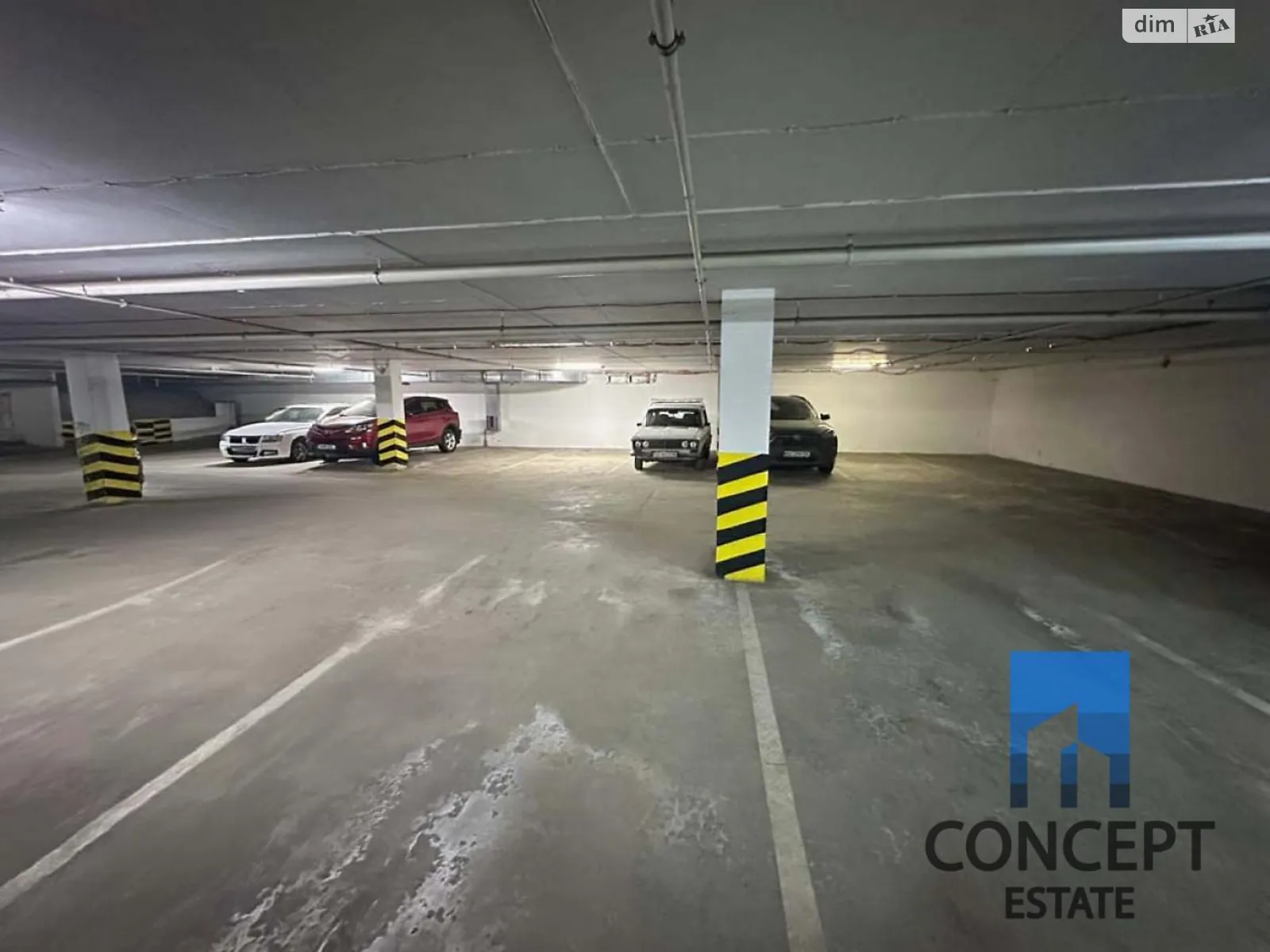 Продается подземный паркинг под легковое авто на 13.5 кв. м, цена: 25000 $ - фото 1