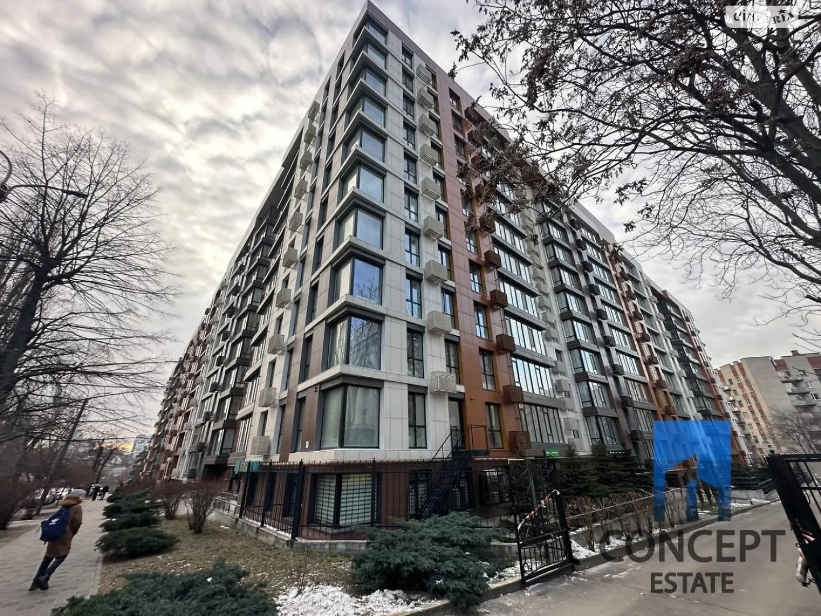 Продается подземный паркинг под легковое авто на 13.5 кв. м, цена: 28000 $ - фото 1