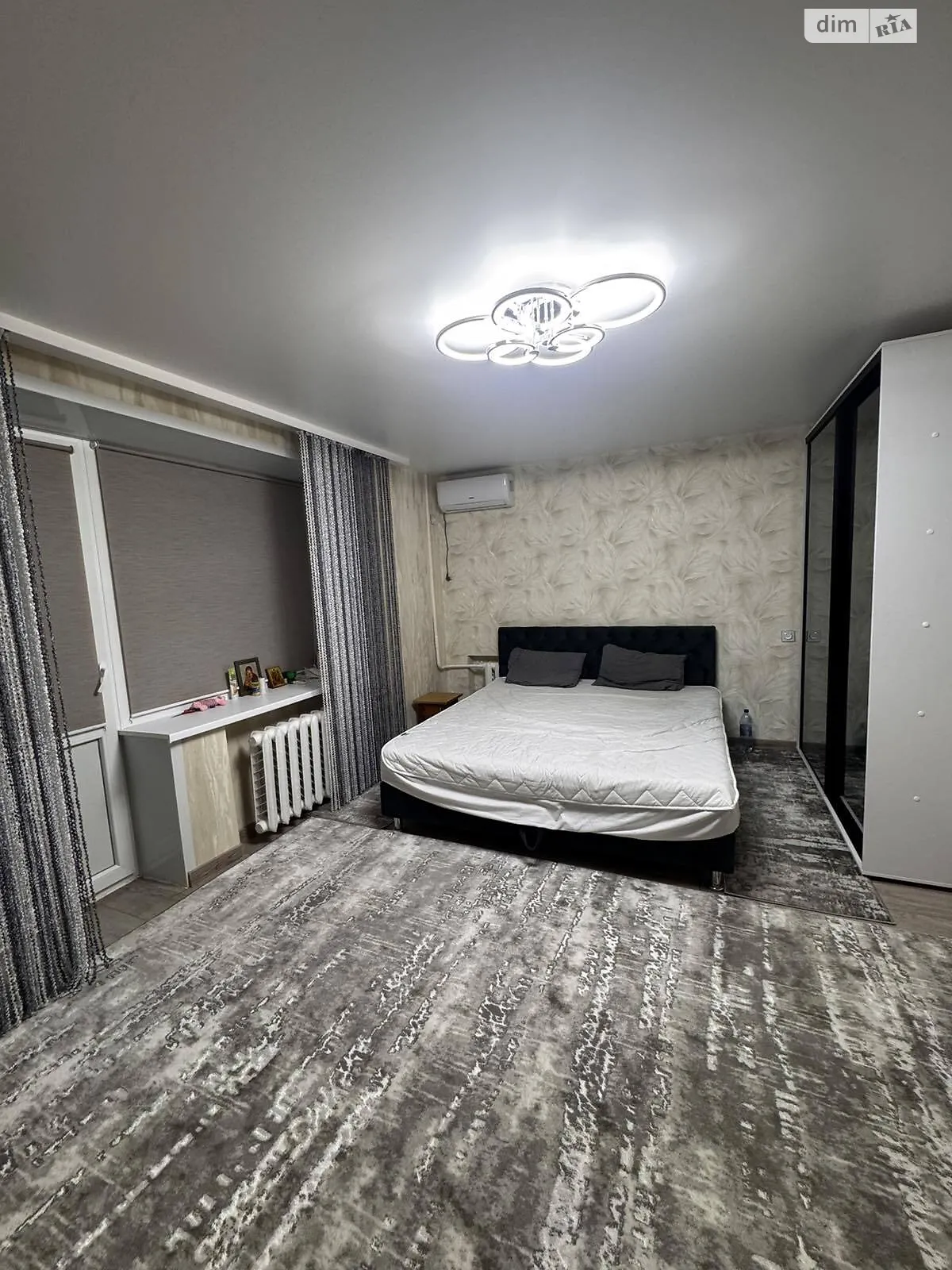 1-комнатная квартира 35 кв. м в Запорожье, ул. Платона Майбороды(Сеченова), 48/64 - фото 1