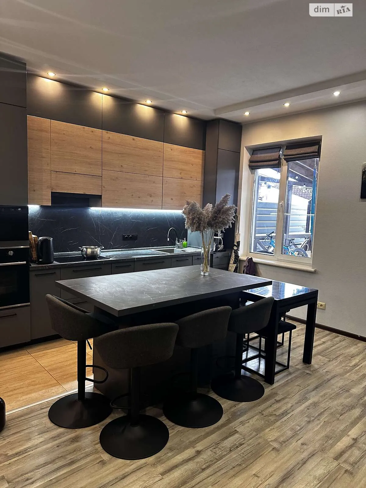 Продается дом на 2 этажа 103.7 кв. м с баней/сауной, цена: 145000 $ - фото 1