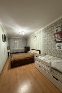 Продаж квартири, Рівне, р‑н. Північний, Богоявленська (Черняка) вулиця