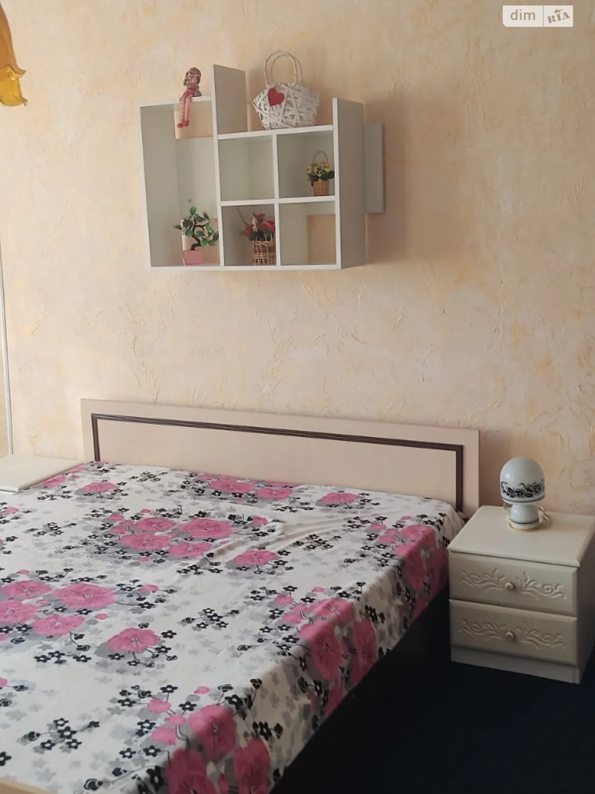 Сдается в аренду 3-комнатная квартира 67 кв. м в Киеве, просп. Леся Курбаса(50-летия Октября), 15 - фото 1