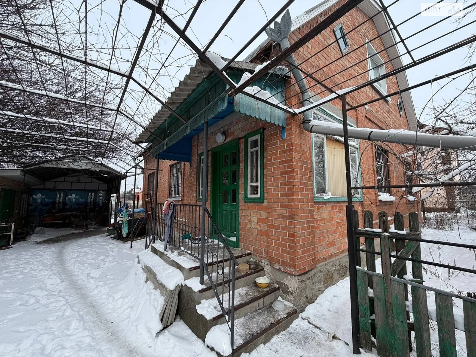 Продается дом на 2 этажа 132.7 кв. м с верандой, цена: 68000 $ - фото 1