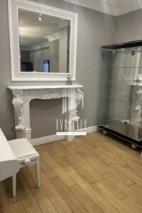 Долгосрочная аренда квартиры, Киев, р‑н. Черная Гора, ст.м. Зверинецкая(Дружбы народов), Андрея Верхогляда (Драгомирова) улица, дом 9