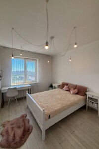 Продажа квартиры, Ивано-Франковск, Железнодорожная улица, дом 4