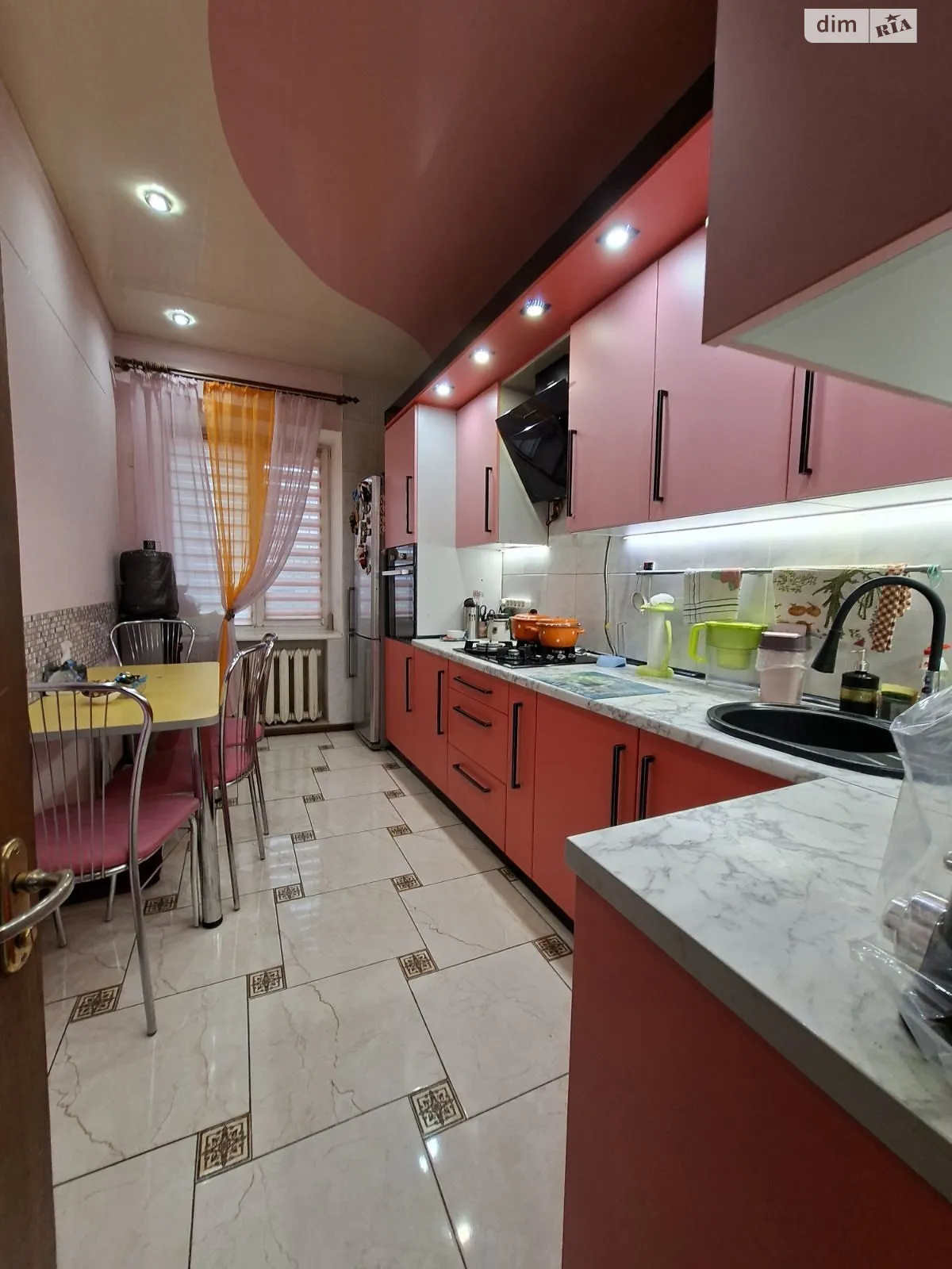 Продається 3-кімнатна квартира 67.7 кв. м у Одесі, вул. Люстдорфська дорога, 19 - фото 1