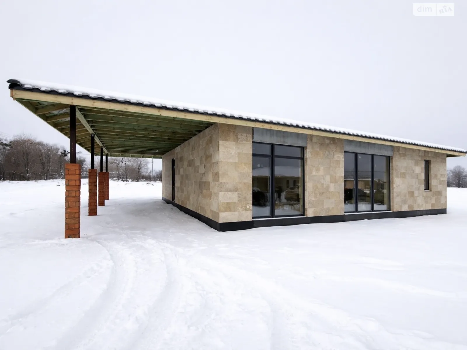 Продается одноэтажный дом 130 кв. м с верандой, цена: 195000 $ - фото 1