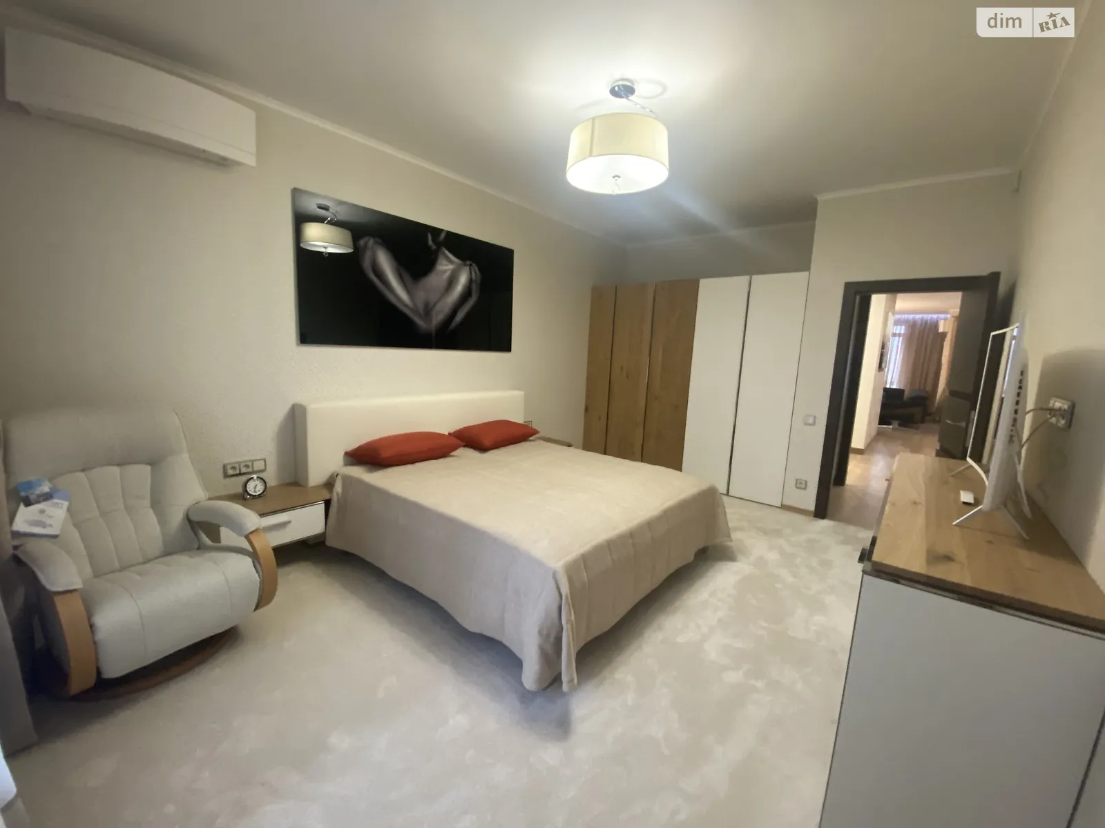 ул. Иоанна Павла II(Патриса Лумумбы), 6/1 Саперное Поле Киев ЖК Бульвар фонтанов Дворец Украина, цена: 3000 $ - фото 1