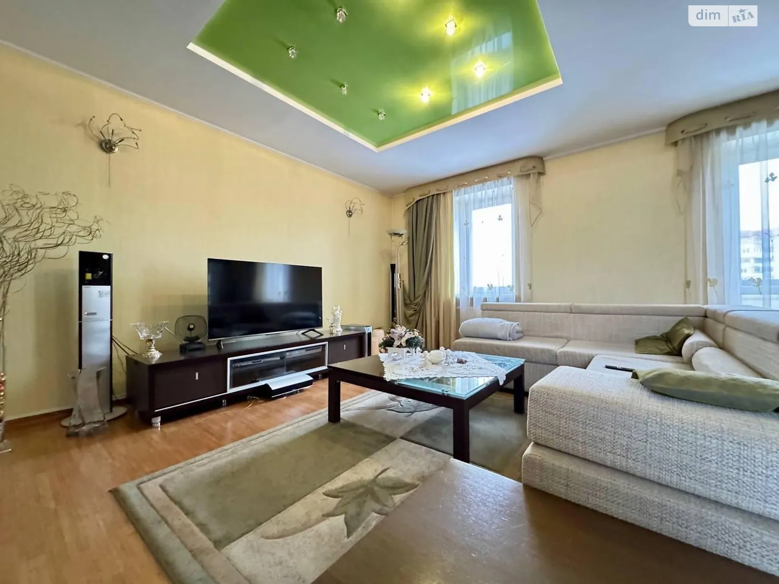 Продається 5-кімнатна квартира 184.6 кв. м у Львові, вул. Панча Петра, 5 - фото 1