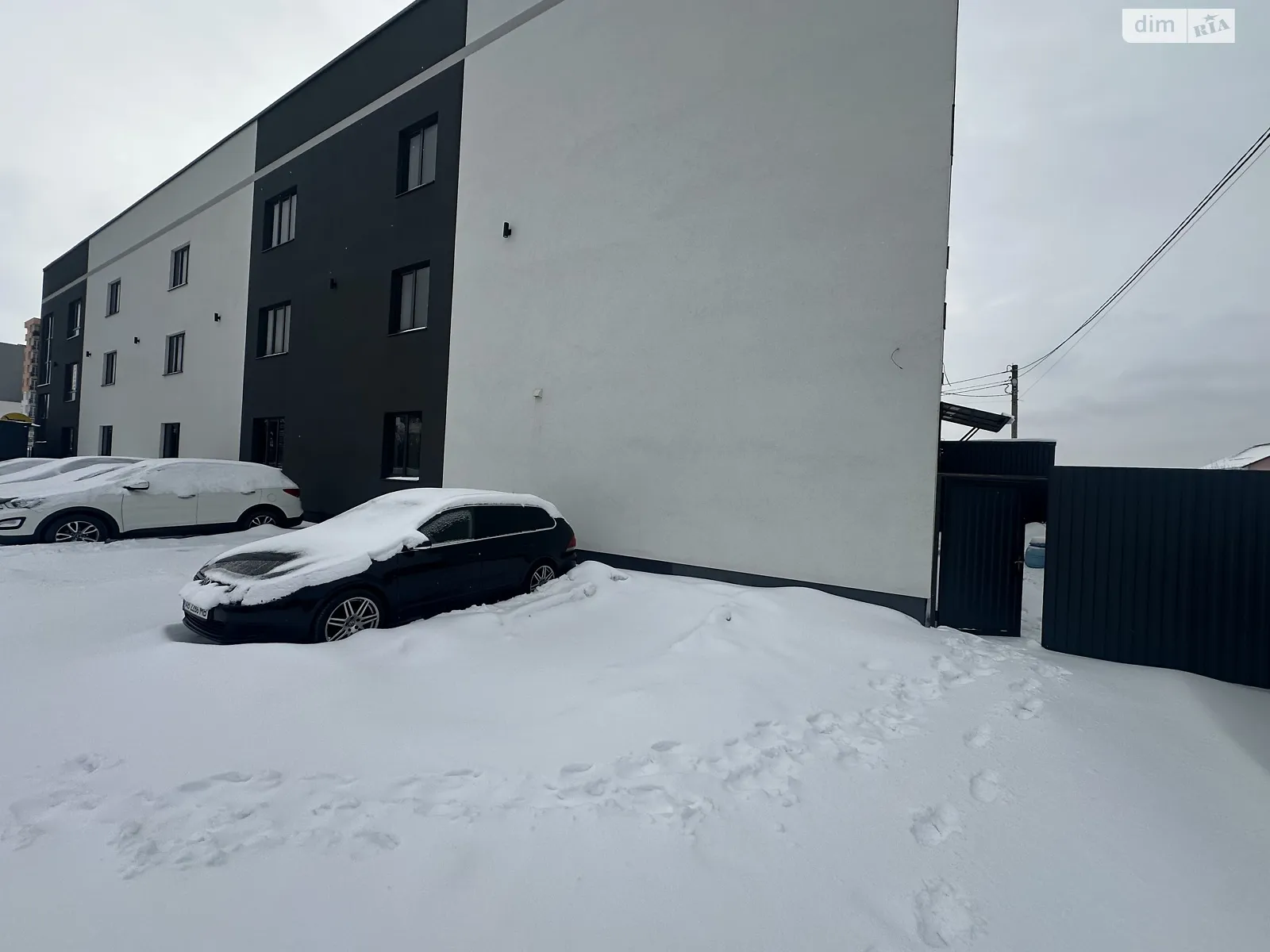 Сдается в аренду помещения свободного назначения 800 кв. м в 3-этажном здании, цена: 240000 грн - фото 1