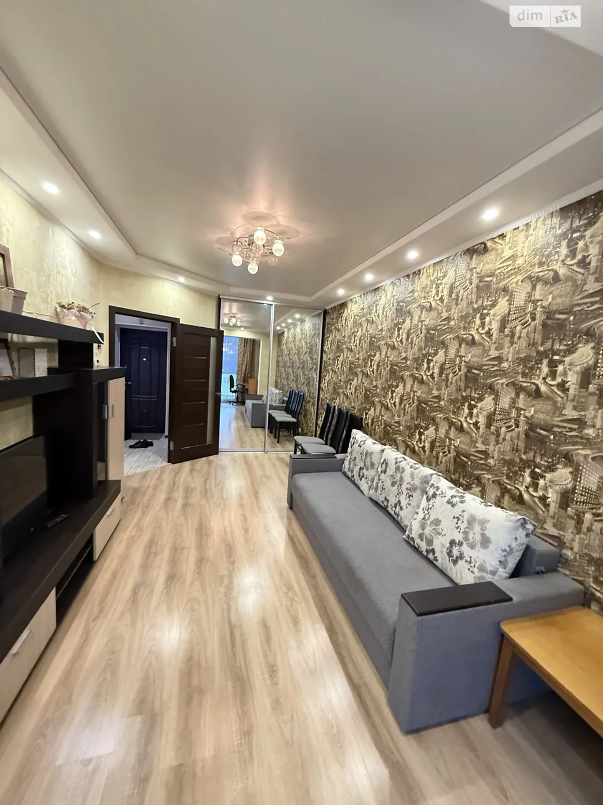 Здається в оренду 1-кімнатна квартира 46 кв. м у Черкасах, вул. Володимира Великого(Гагаріна), 29 - фото 1