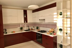 Продажа квартиры, Ивано-Франковск, Хмельницкого Богдана улица, дом 96