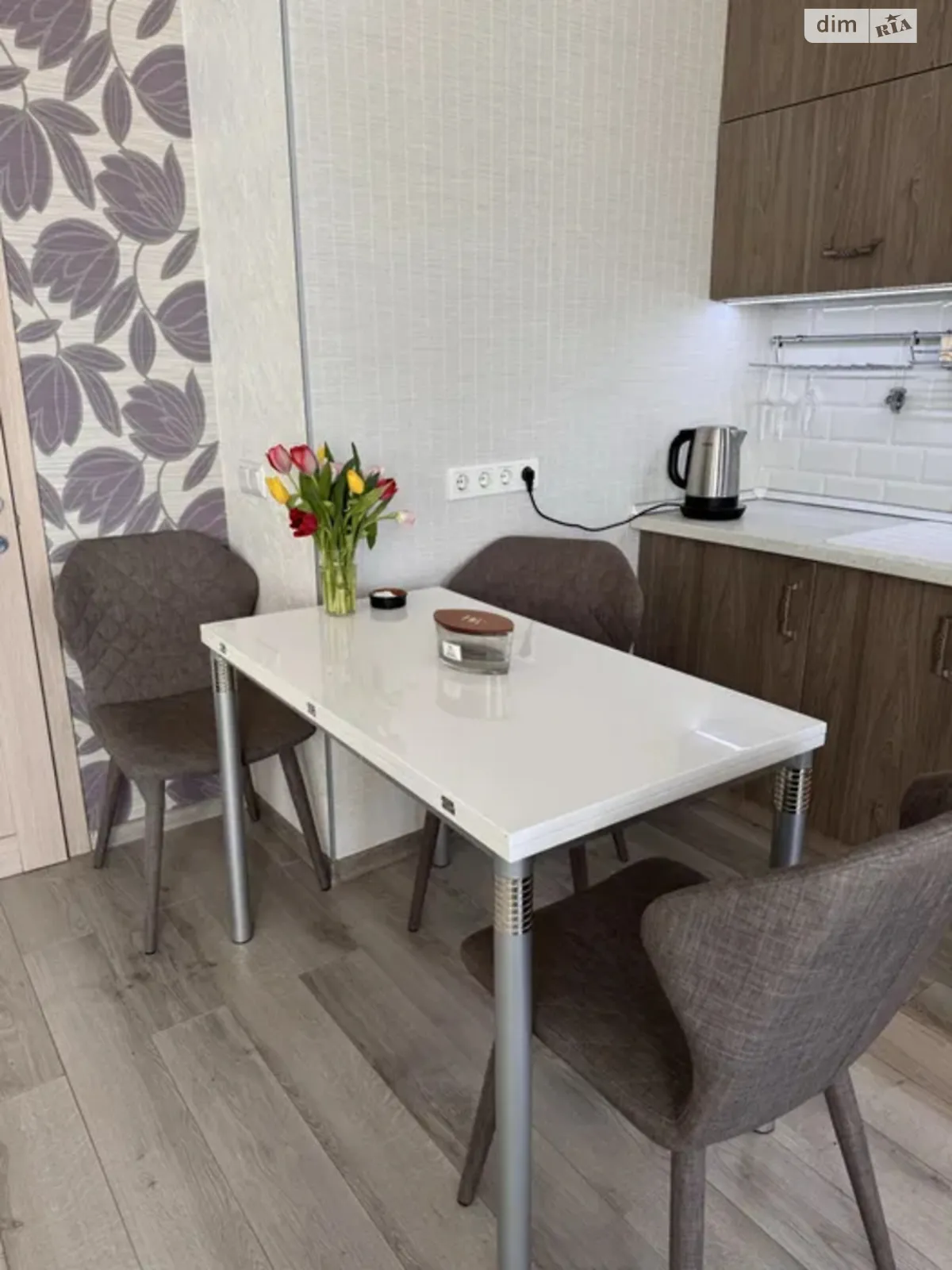 Продается 1-комнатная квартира 41.7 кв. м в Киеве, ул. Ованеса Туманяна, 3 - фото 1