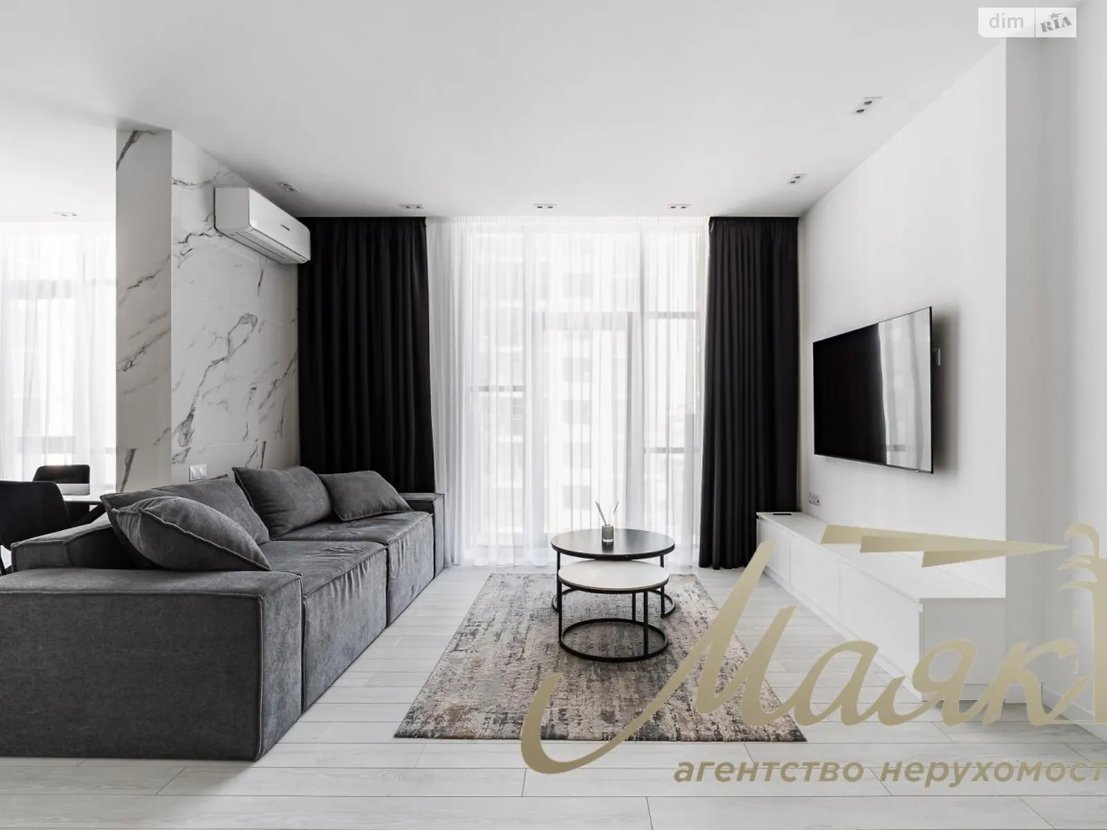 Сдается в аренду 2-комнатная квартира 95 кв. м в Киеве, ул. Андрея Верхогляда(Драгомирова), 17В - фото 1