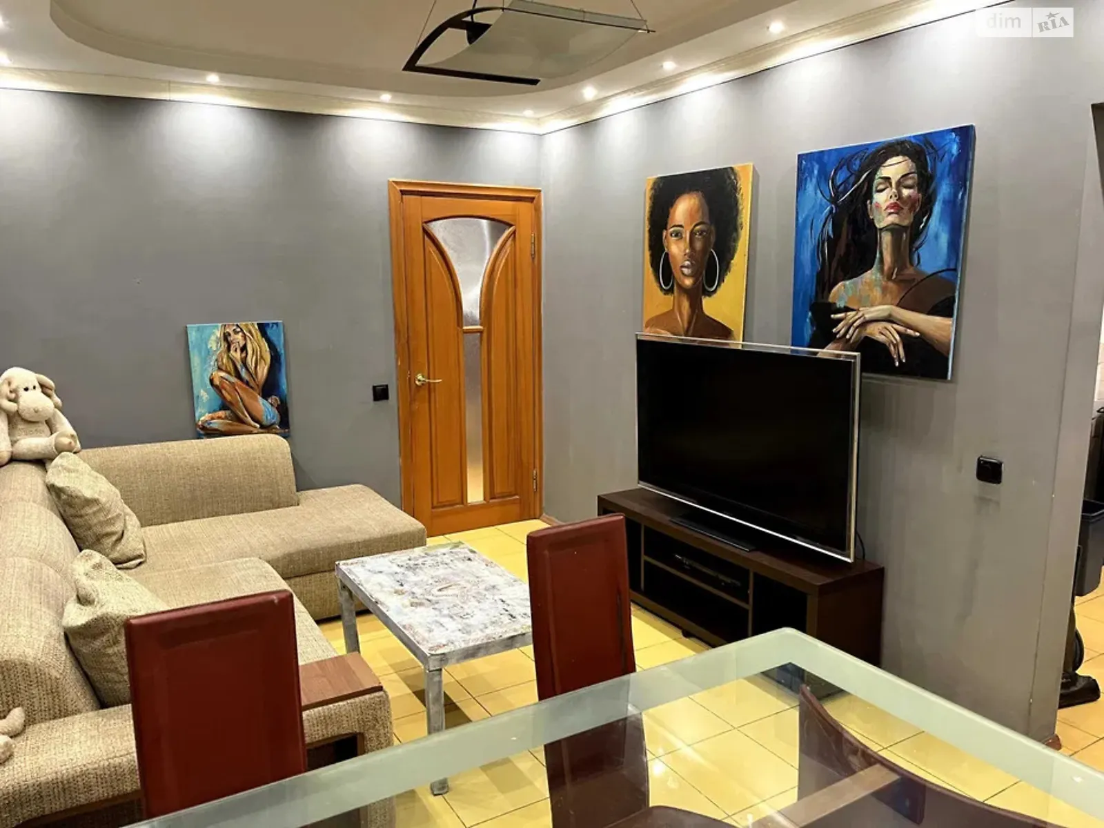 Здається в оренду 2-кімнатна квартира 53 кв. м у Києві, ул. Мілютенка, 17Б - фото 1