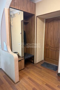 Продажа квартиры, Харьков, р‑н. Центр, Павловский (Розы Люксембург) майдан