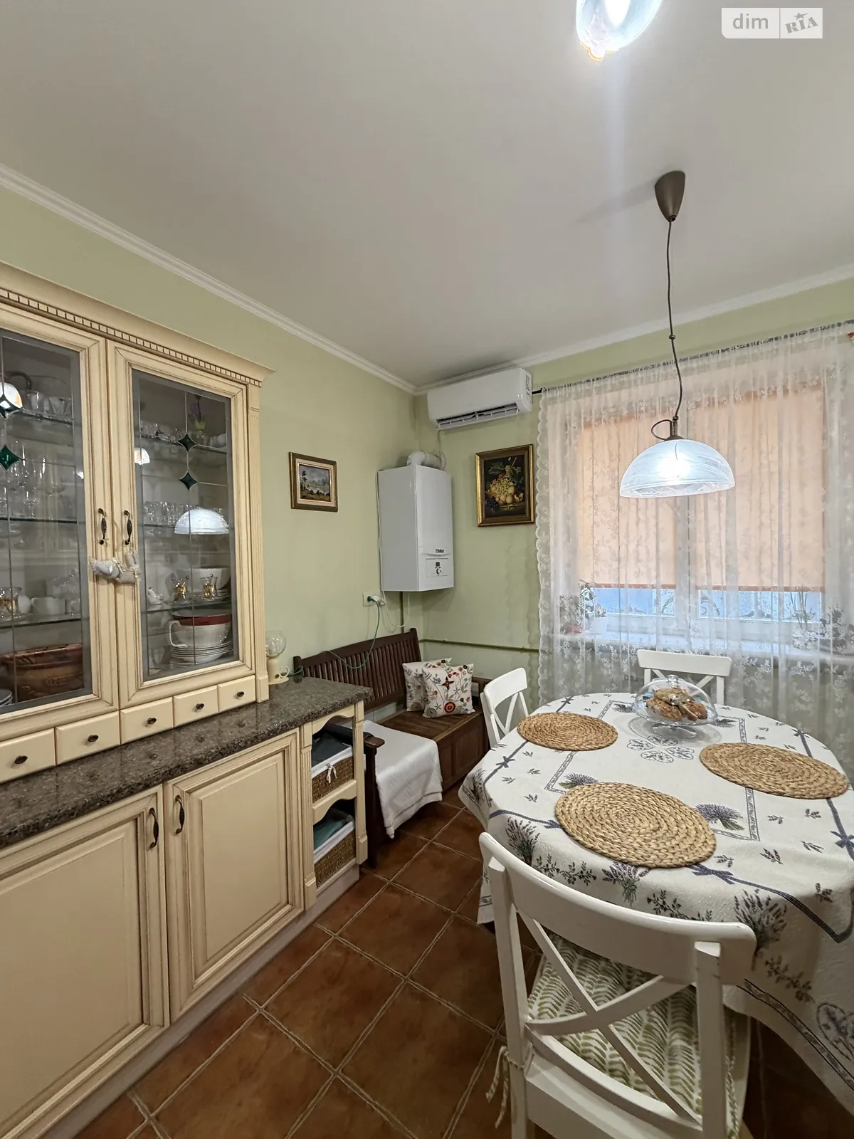 Продається частина будинку 198.4 кв. м з терасою, цена: 285000 $ - фото 1