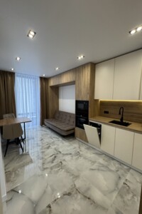 Продажа квартиры, Ивано-Франковск, р‑н. Набережная, Ленкавского улица