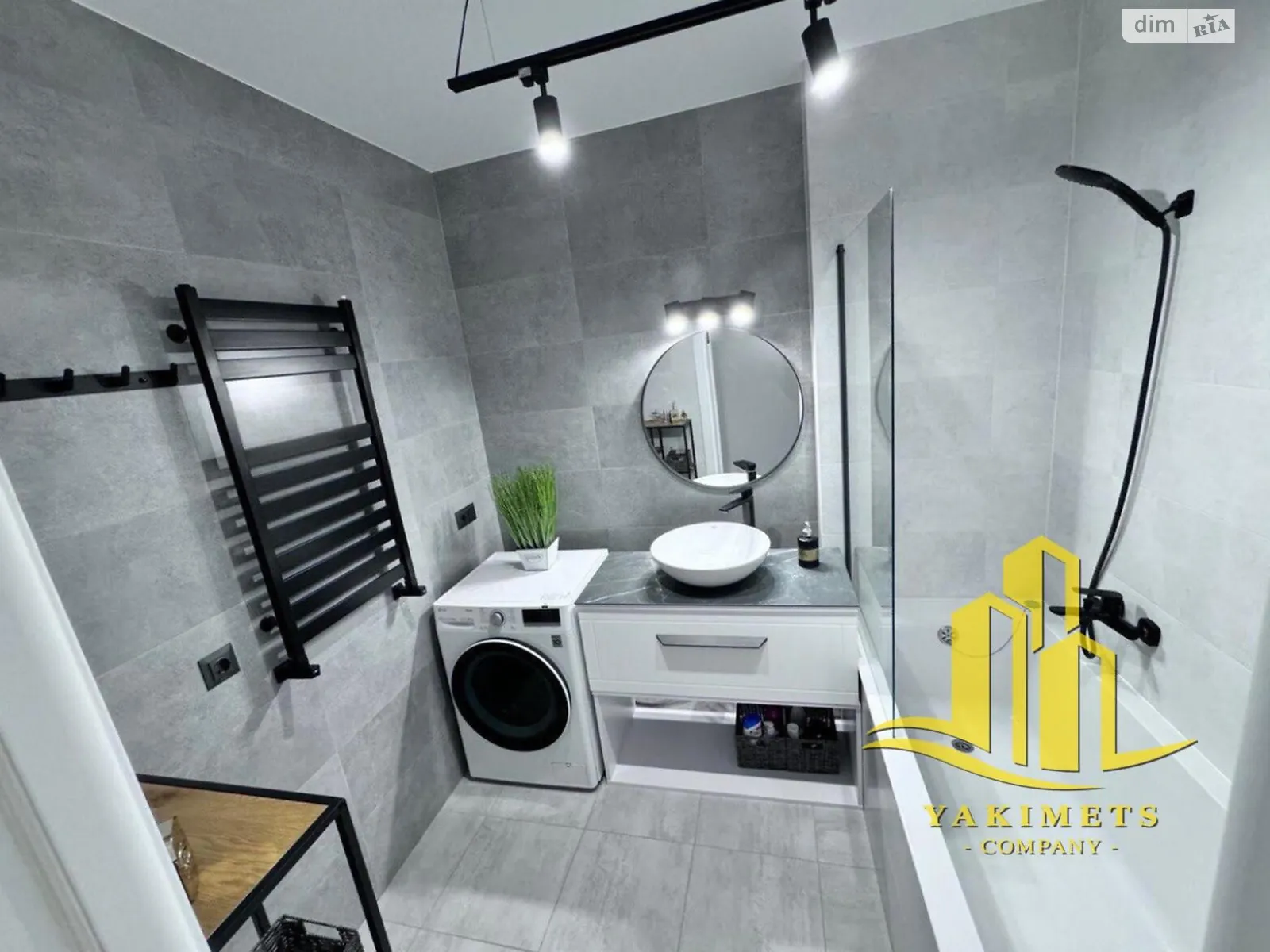 Продается 1-комнатная квартира 63.1 кв. м в Львове, ул. Антонича - фото 1