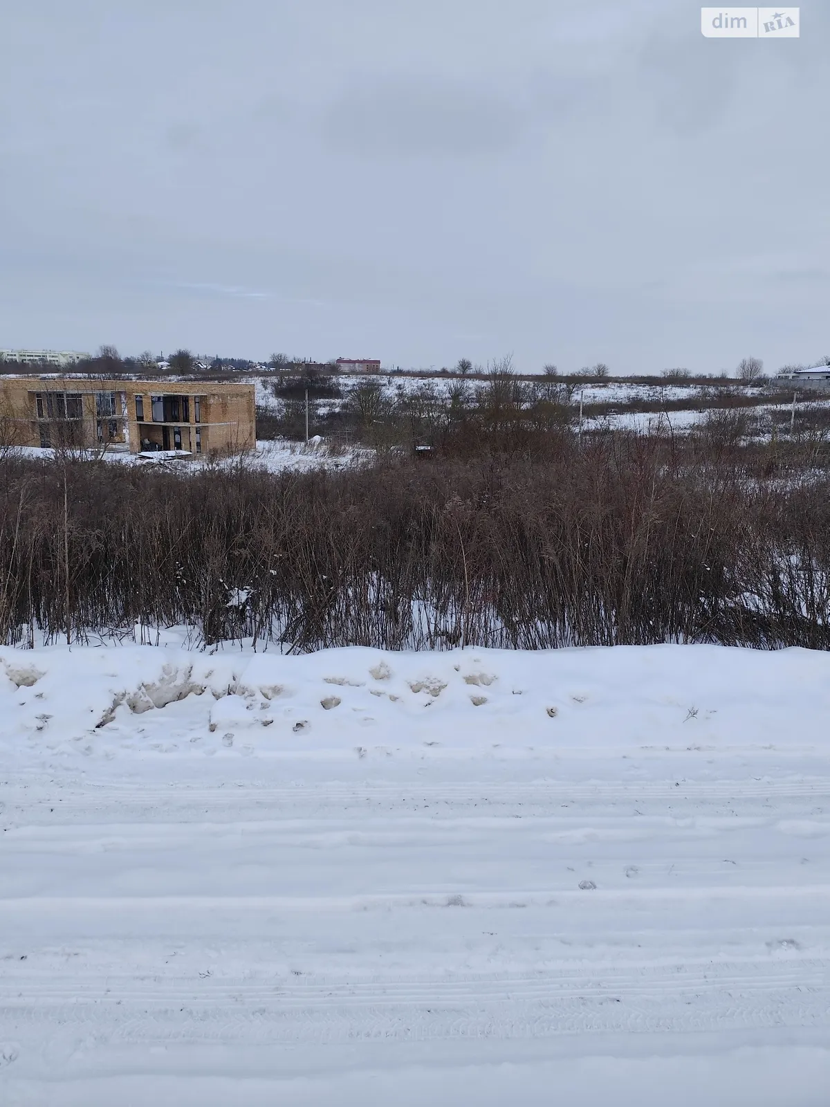 Продается земельный участок 10 соток в Ровенской области, цена: 40000 $ - фото 1