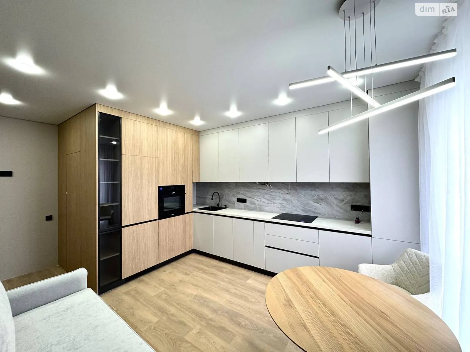 Продается 1-комнатная квартира 42.5 кв. м в Ровно, ул. Студенческая, 24 - фото 1