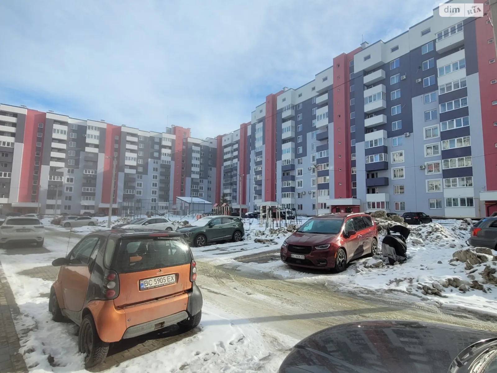 Продается 2-комнатная квартира 66 кв. м в Львове, ул. Глинянский Тракт, 1А - фото 1