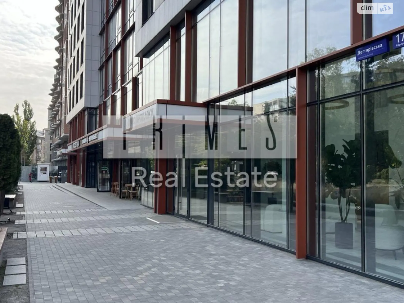 Сдается в аренду офис 126.9 кв. м в бизнес-центре, цена: 1999 $ - фото 1