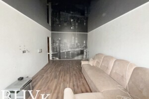 Продаж квартири, Луцьк, р‑н. 40 мікрорайон, Кравчука вулиця