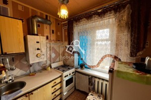 Продажа квартиры, Днепропетровская, Кривой Рог, р‑н. Металлургический, Криворожстали (Орджоникидзе) улица, дом 9