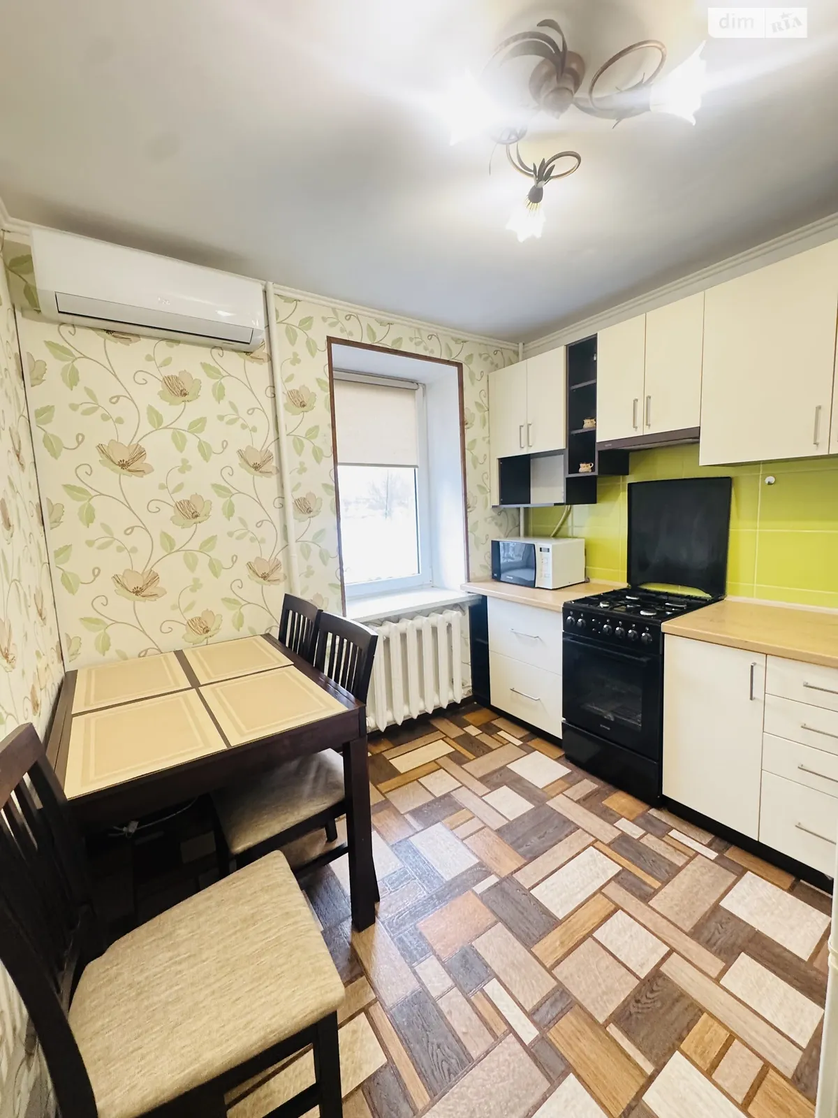 Продається 1-кімнатна квартира 34.7 кв. м у Рівному, вул. Вербова, 41 - фото 1