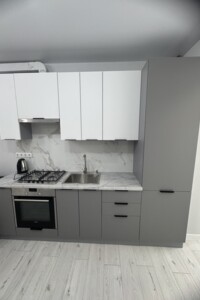 Долгосрочная аренда квартиры, Ивано-Франковск, р‑н. Центр, Высочана Семена улица, дом 18 корпус 13