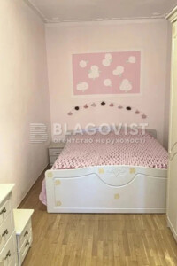 Продажа квартиры, Киев, р‑н. Соломянка, ст.м. Вокзальная, Воздушных Сил (Воздухофлотский) проспект, дом 3